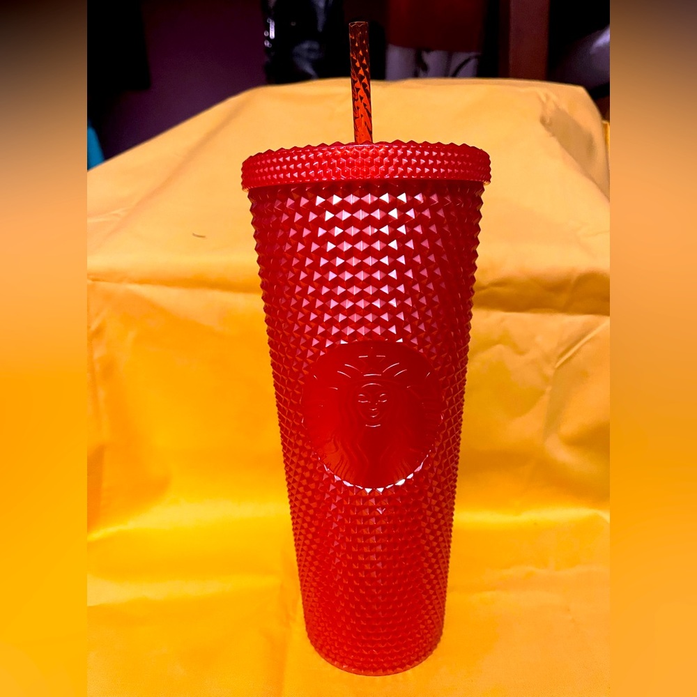 New Starbucks Coral Pearlized Studded 24 oz. Tumbler